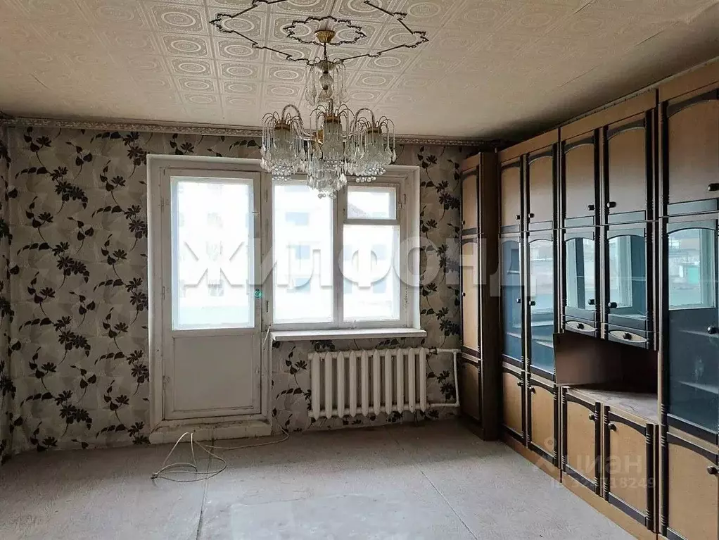 3-к кв. Хакасия, Сорск Усть-Абаканский район, ул. Кирова, 33 (64.5 м) - Фото 0