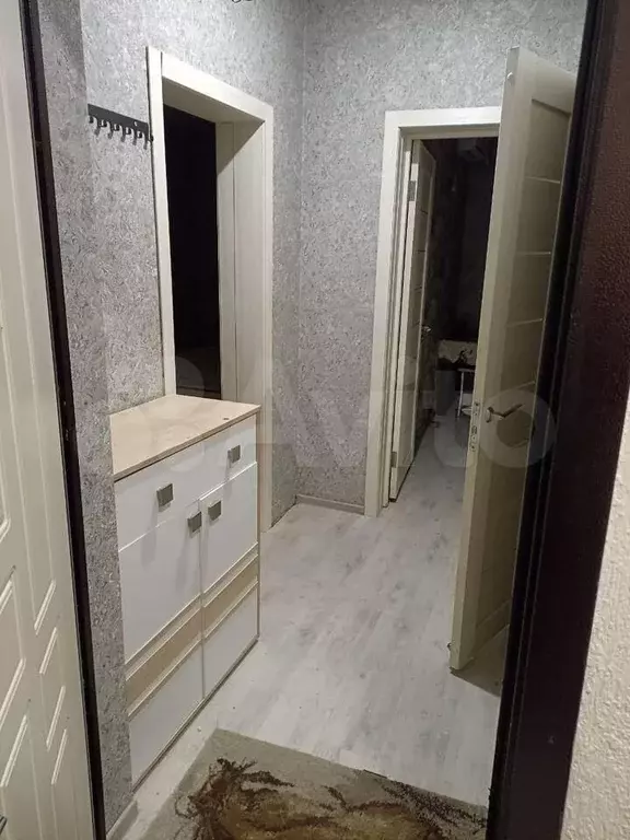 1-к. квартира, 30 м, 1/3 эт. - Фото 0