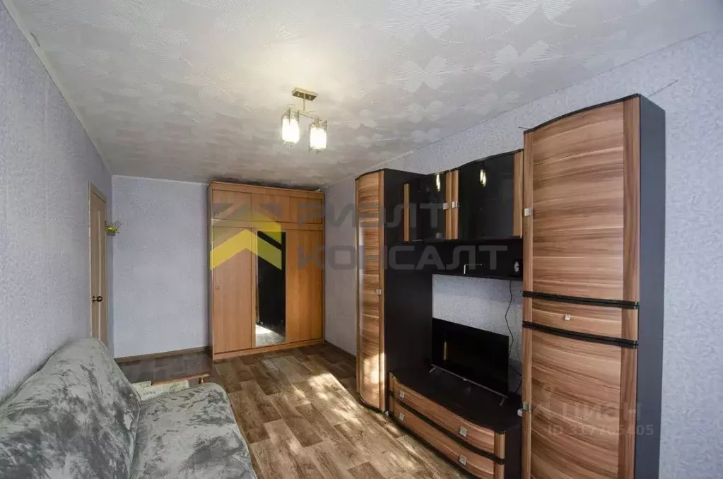 1-к кв. Омская область, Омск пос. Дальний, 22 (30.6 м) - Фото 1