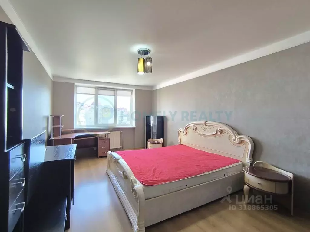 3-к кв. Севастополь ул. Александра Маринеско, 7 (68.1 м) - Фото 0