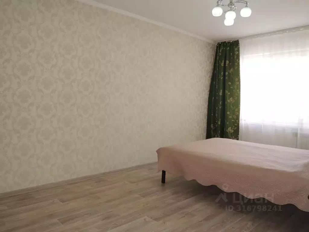 3-к кв. Кемеровская область, Кемерово ул. Тухачевского, 45Б (66.1 м) - Фото 0