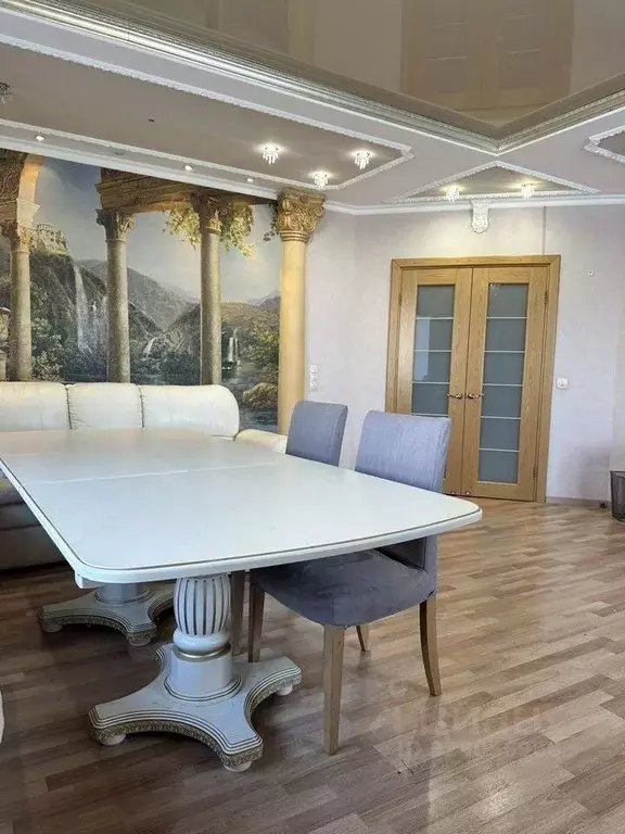 3-к кв. Пермский край, Пермь ул. Ивана Франко, 44 (120.0 м) - Фото 1