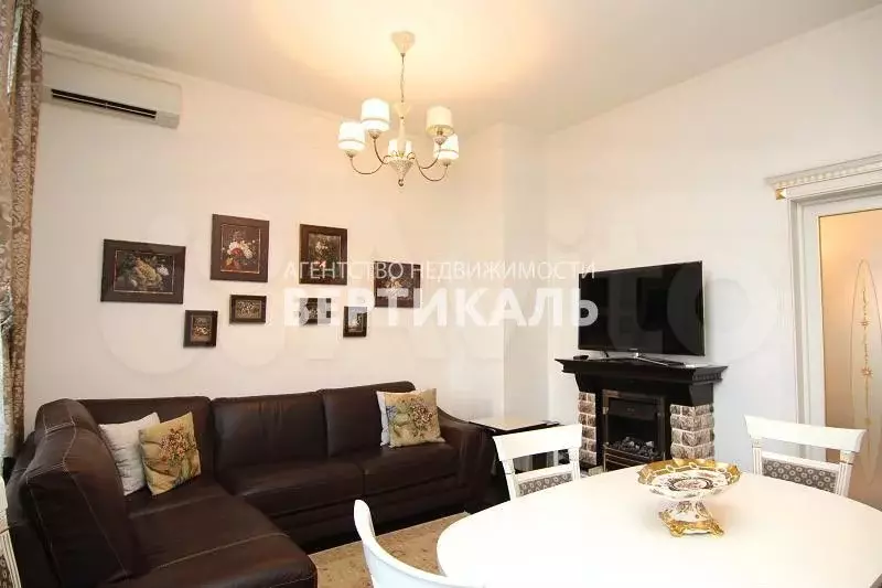 4-к. квартира, 136 м, 4/6 эт. - Фото 1