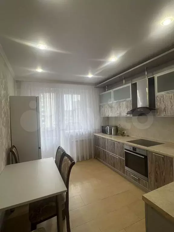 1-к. квартира, 54 м, 6/9 эт. - Фото 1