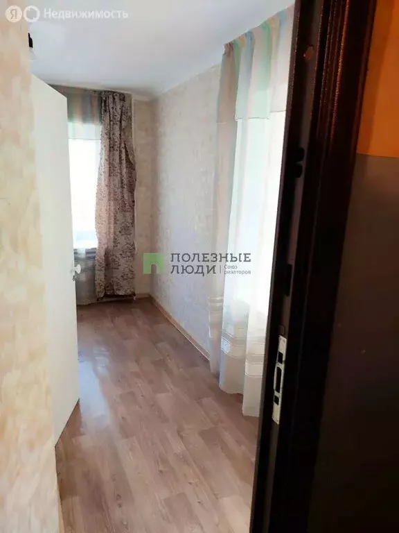 Квартира-студия: Красноярск, улица Мичурина, 5В (9 м) - Фото 2