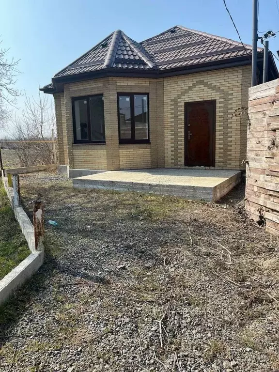 Дом в Ростовская область, Азовский район, Елизаветинское с/пос, ... - Фото 1