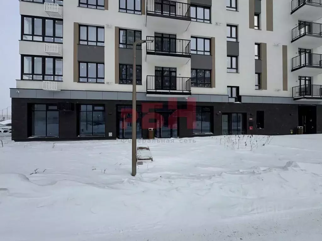 Помещение свободного назначения в Тюменская область, Тюмень ул. ... - Фото 2