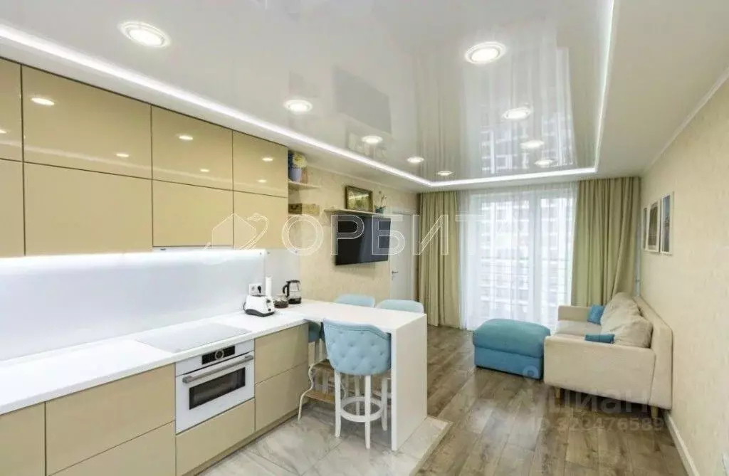 3-к кв. Тюменская область, Тюмень ул. 50 лет Октября, 57Ак1 (78.0 м) - Фото 1