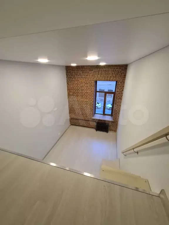 Квартира-студия, 32 м, 5/5 эт. - Фото 0
