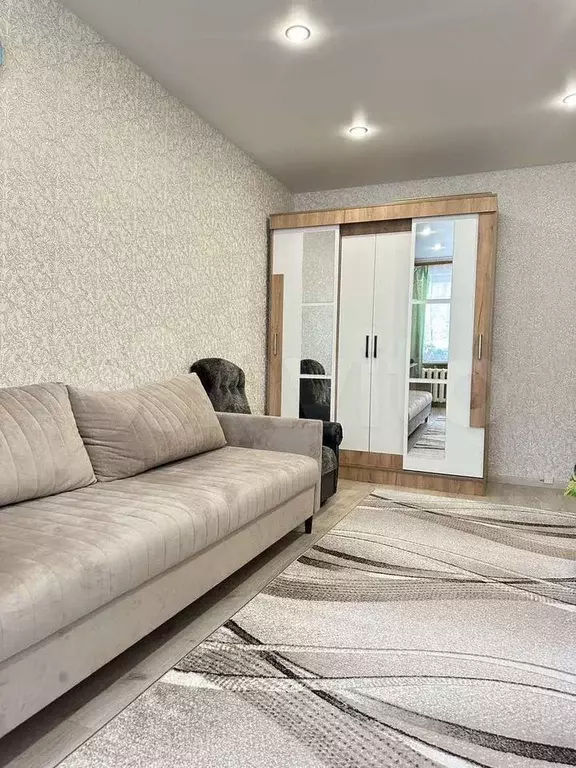 2-к. квартира, 47 м, 1/5 эт. - Фото 0