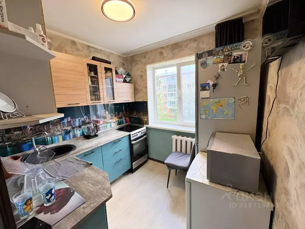 2-к кв. Кемеровская область, Кемерово просп. Ленина, 110 (44.6 м) - Фото 0