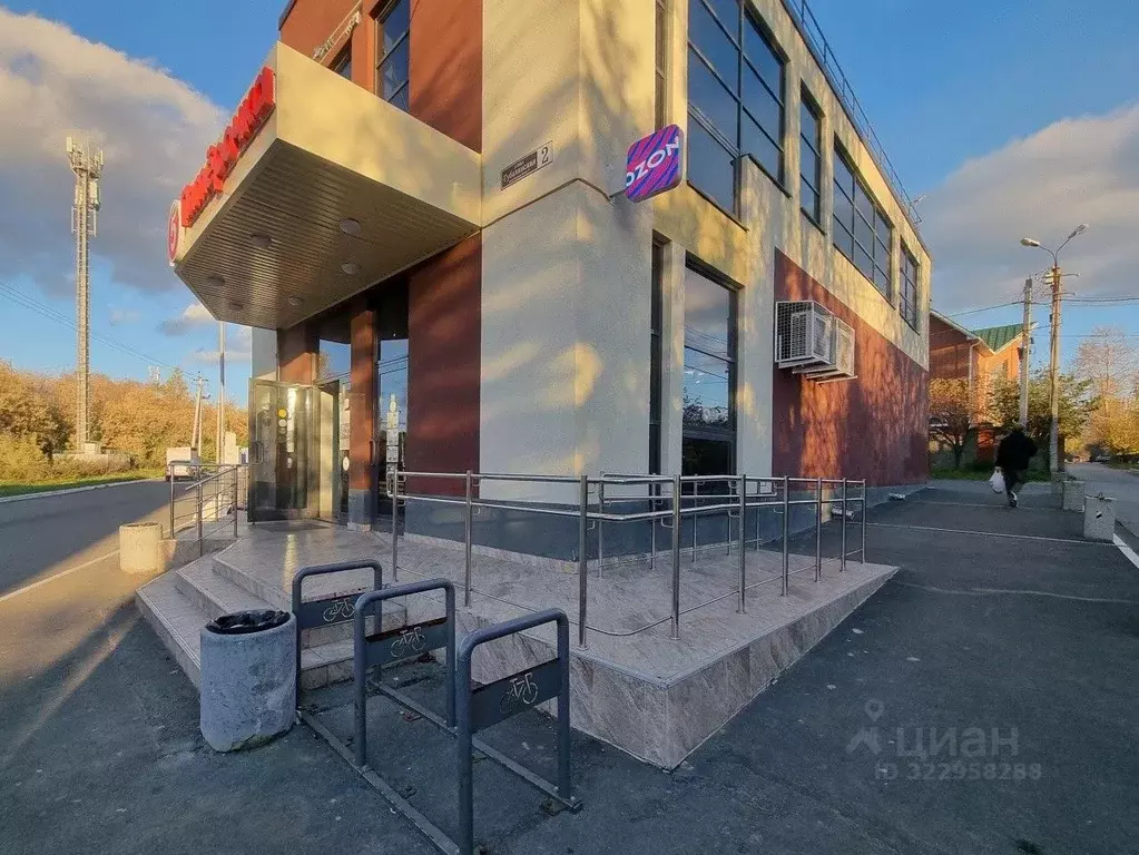 Торговая площадь в Свердловская область, Екатеринбург ул. Губахинская, ... - Фото 2