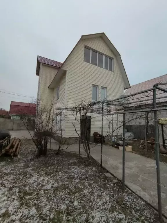 Дом в Калужская область, Малоярославецкий муниципальный округ, ... - Фото 1