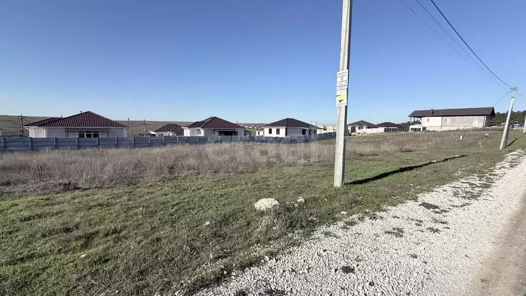 Участок в Крым, Симферопольский район, с. Мирное ул. Пейзажная (6.02 ... - Фото 1