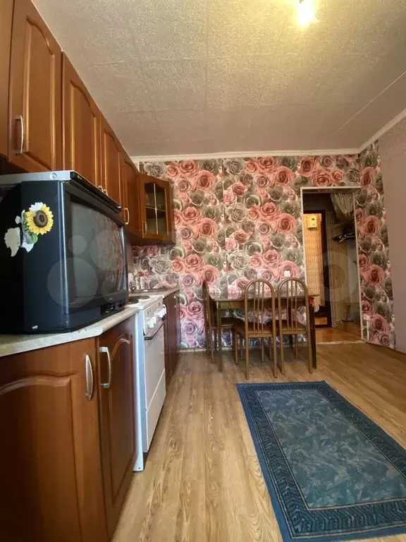 1-к. квартира, 33 м, 1/9 эт. - Фото 0