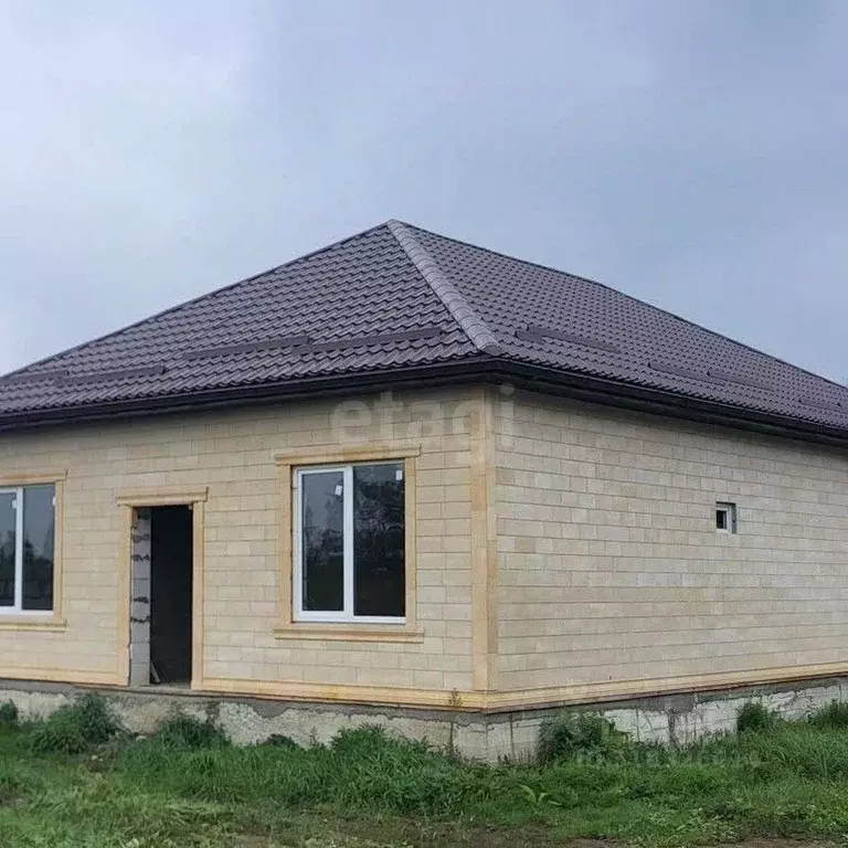 Дом в Краснодарский край, Горячий Ключ муниципальный округ, пос. ... - Фото 0