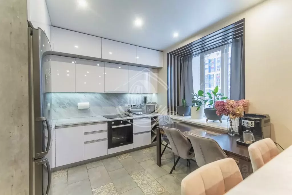 3-к кв. Алтайский край, Барнаул ул. Попова, 142 (63.4 м) - Фото 1