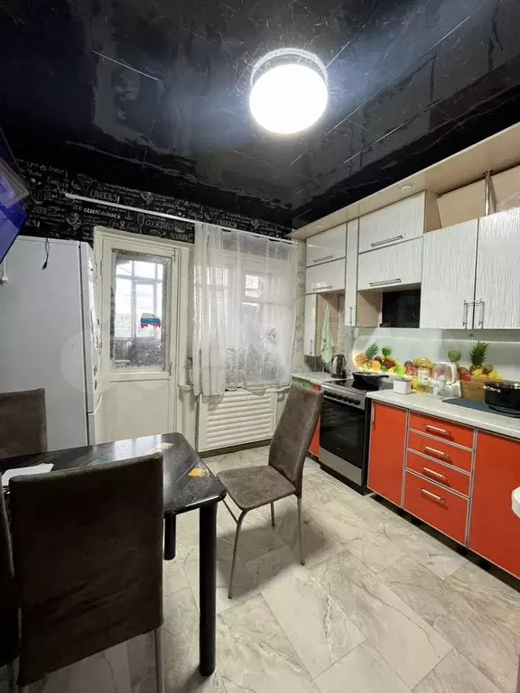 2-к. квартира, 65 м, 9/9 эт. - Фото 1