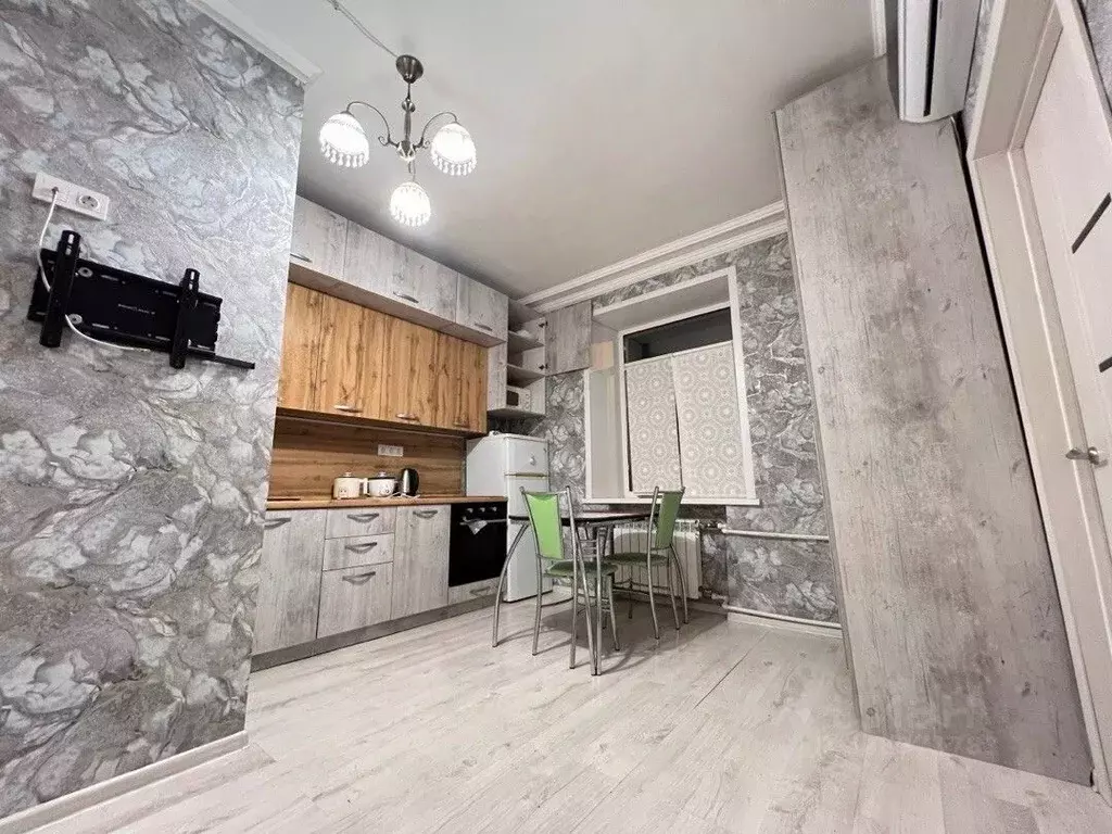 1-к кв. Татарстан, Казань ул. Степана Халтурина, 4 (40.0 м) - Фото 1