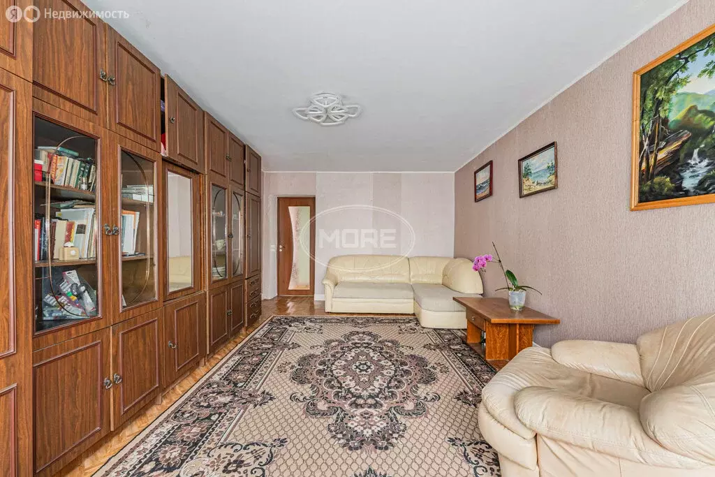 3-комнатная квартира: Калининград, улица Дмитрия Донского, 32 (60.4 м) - Фото 1