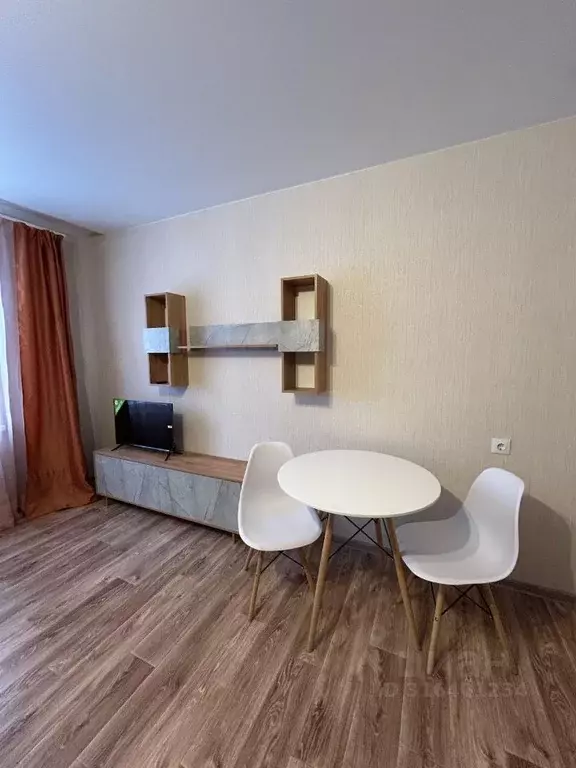 2-к кв. Красноярский край, Красноярск ул. Дубровинского, 110В (50.0 м) - Фото 1