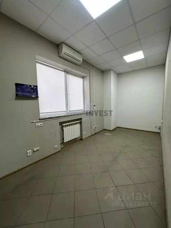 Офис в Челябинская область, Челябинск ул. Братьев Кашириных, 44 (40 м) - Фото 0