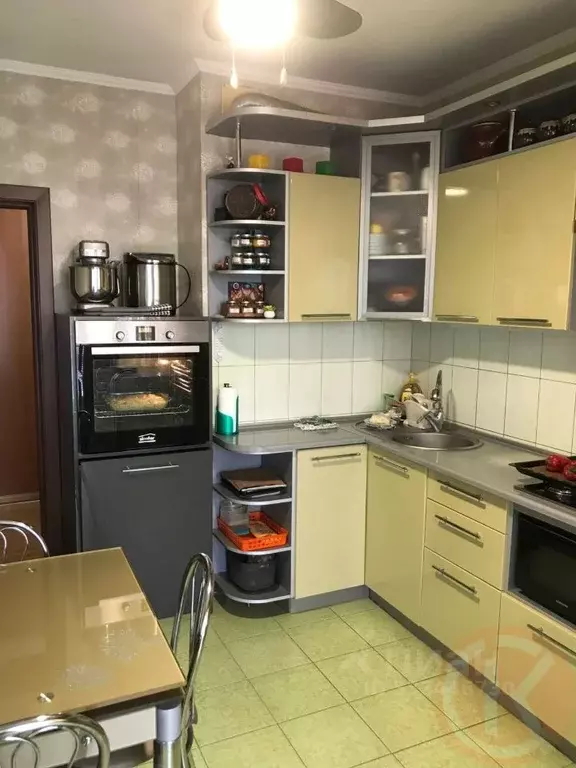 3-к кв. Крым, Евпатория ул. 9 Мая, 45А (83.0 м) - Фото 1