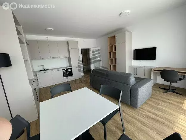 3-комнатная квартира: Казань, улица Волкова, 60/12 (69 м) - Фото 0