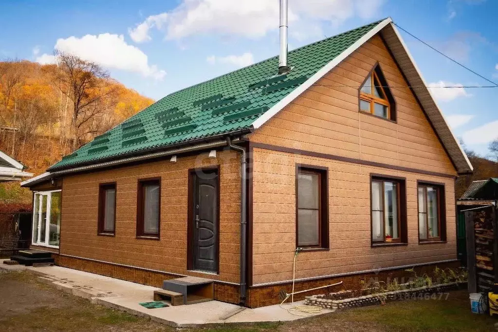 Дом в Приморский край, Дальнегорск Известковая ул., 56А (97 м) - Фото 0