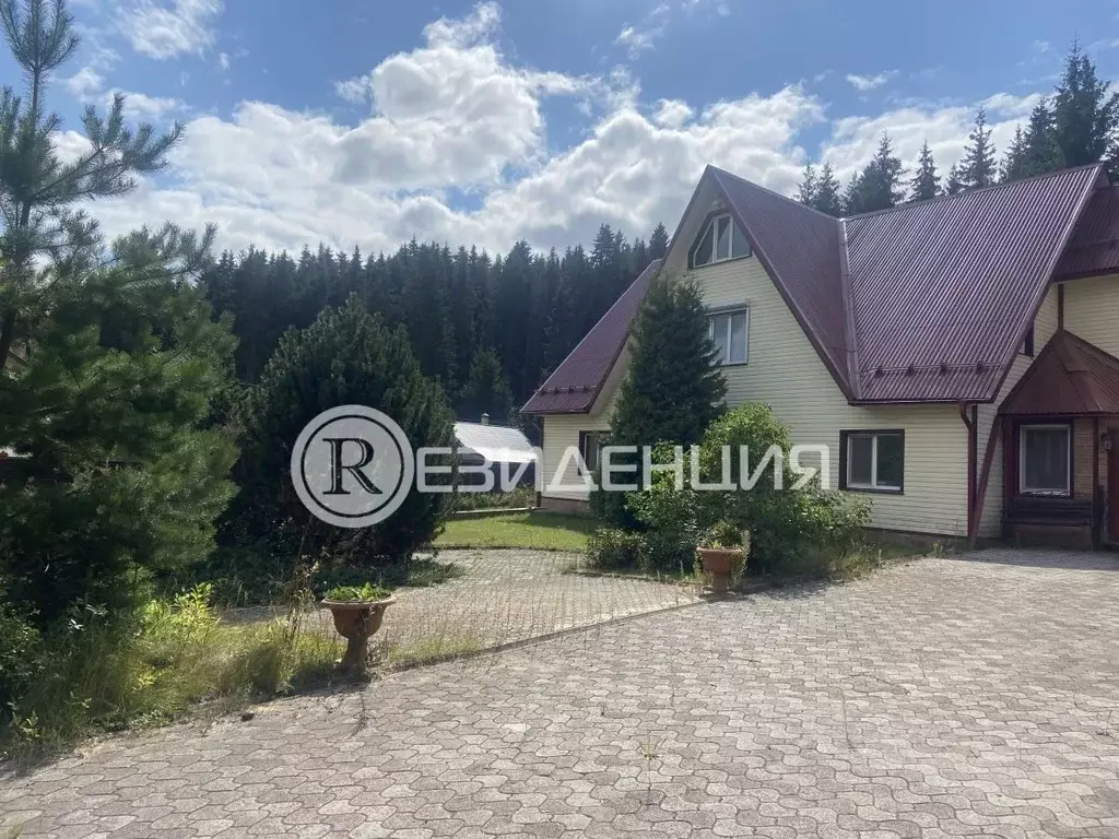 Дом в Пермский край, Добрянский муниципальный округ, Полазна рп ул. ... - Фото 1