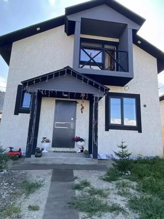 Дом в Иркутская область, Иркутск ул. Орджоникидзе, 33 (145 м) - Фото 1