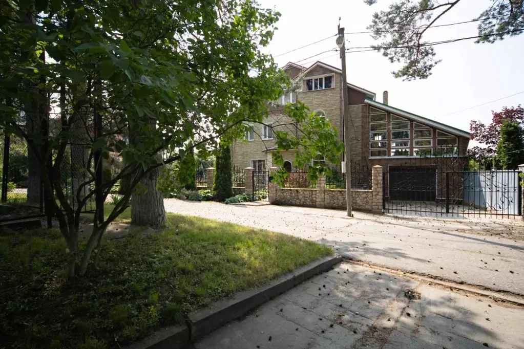 Дом в Тульская область, Заокский рп ул. Таежная (600 м) - Фото 1