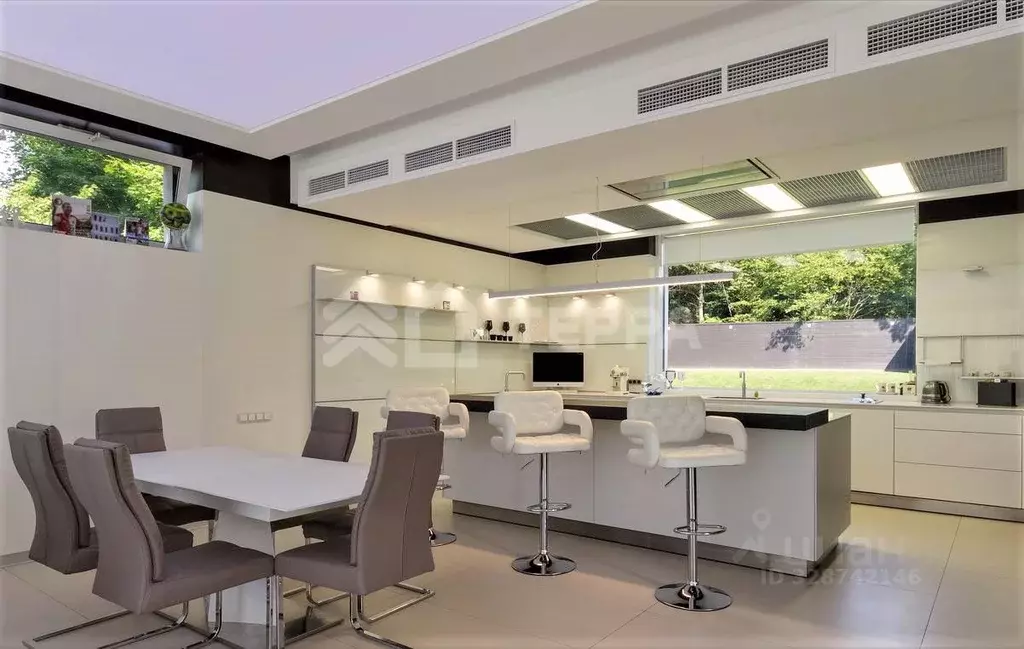 Дом в Московская область, Химки Новогорск мкр,  (1000 м) - Фото 1