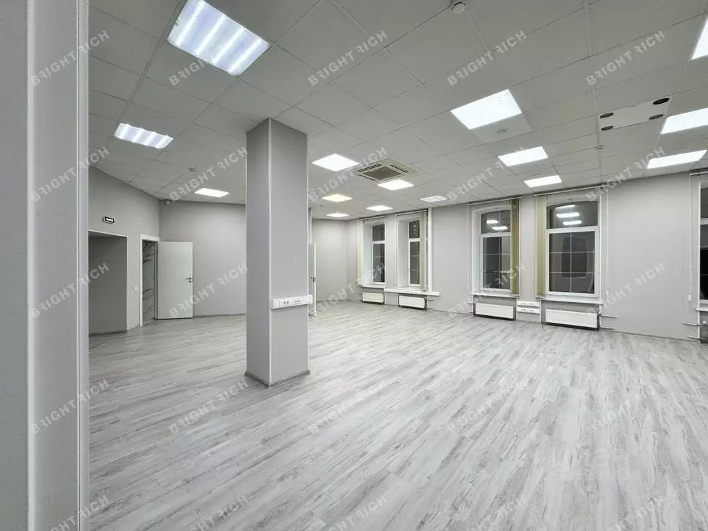 Офис в Санкт-Петербург Воронежская ул., 5 (1099 м) - Фото 0