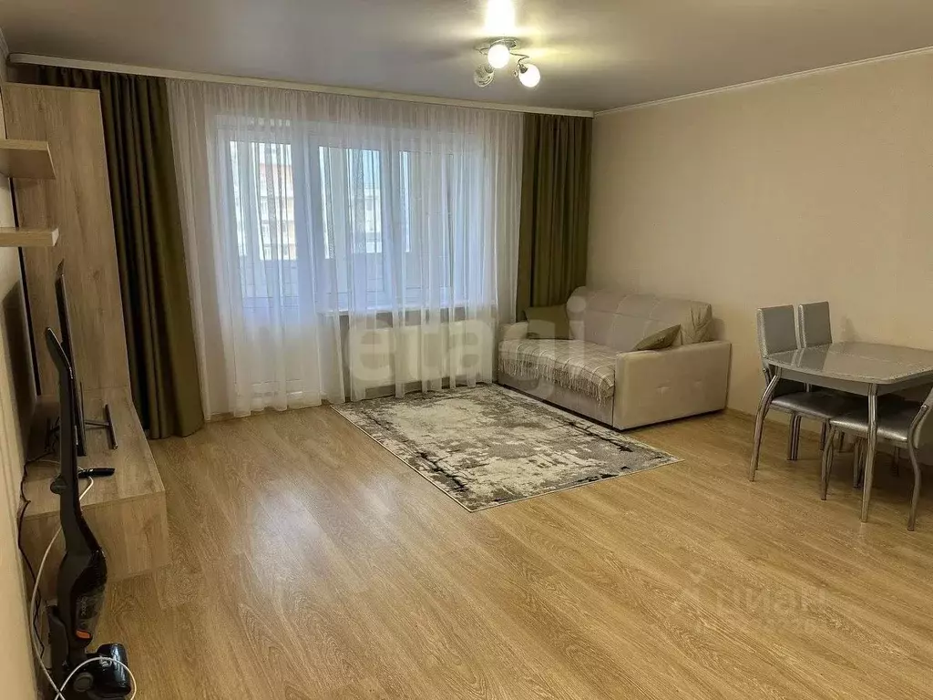 Студия Тюменская область, Тюмень Мелиораторов мкр, ул. Сидора ... - Фото 1