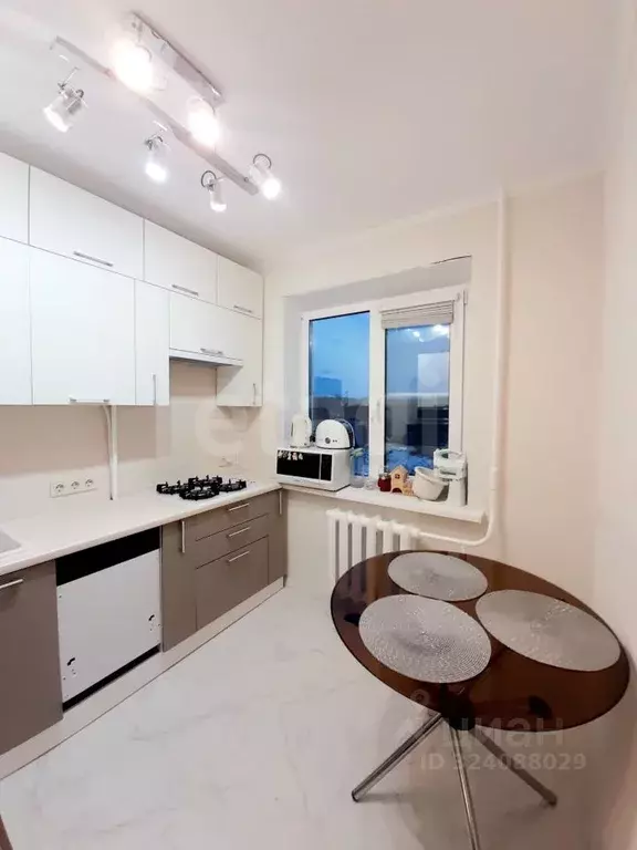 2-к кв. Ленинградская область, Кириши ул. Строителей, 17 (47.9 м) - Фото 1