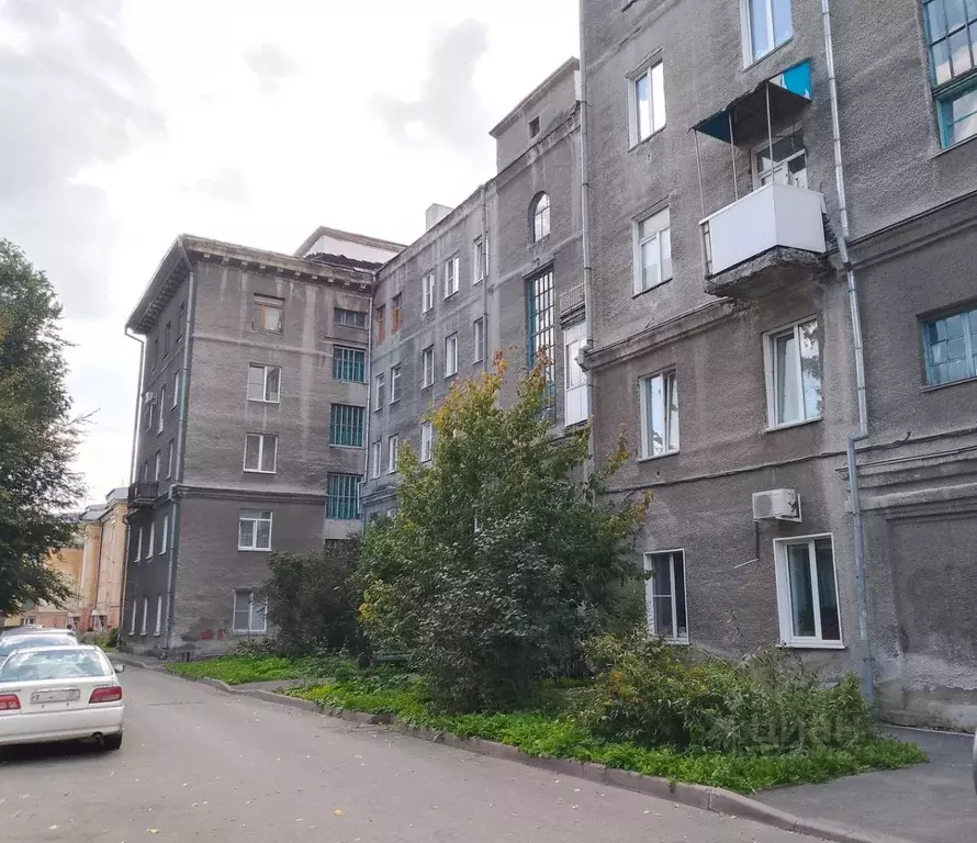 2-к кв. Кемеровская область, Кемерово Севастопольская ул., 4 (64.2 м) - Фото 1