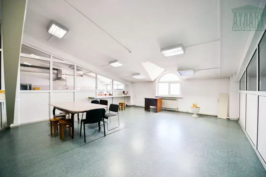 Помещение свободного назначения в Хабаровский край, Хабаровск ... - Фото 1