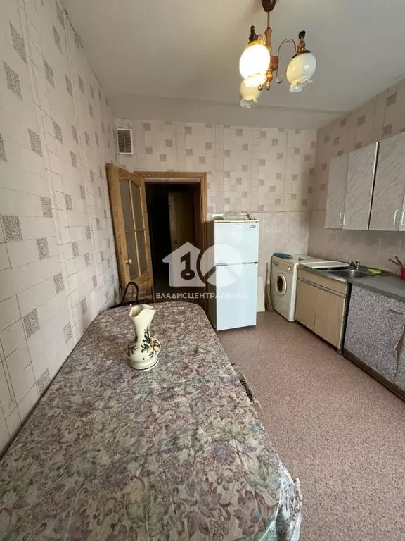 2-к кв. Новосибирская область, Новосибирск ул. Революции, 10 (56.0 м) - Фото 1