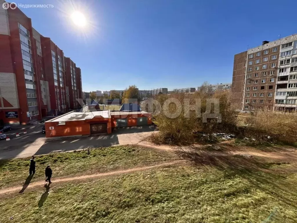 2-комнатная квартира: Барнаул, Павловский тракт, 261 (45.2 м) - Фото 1
