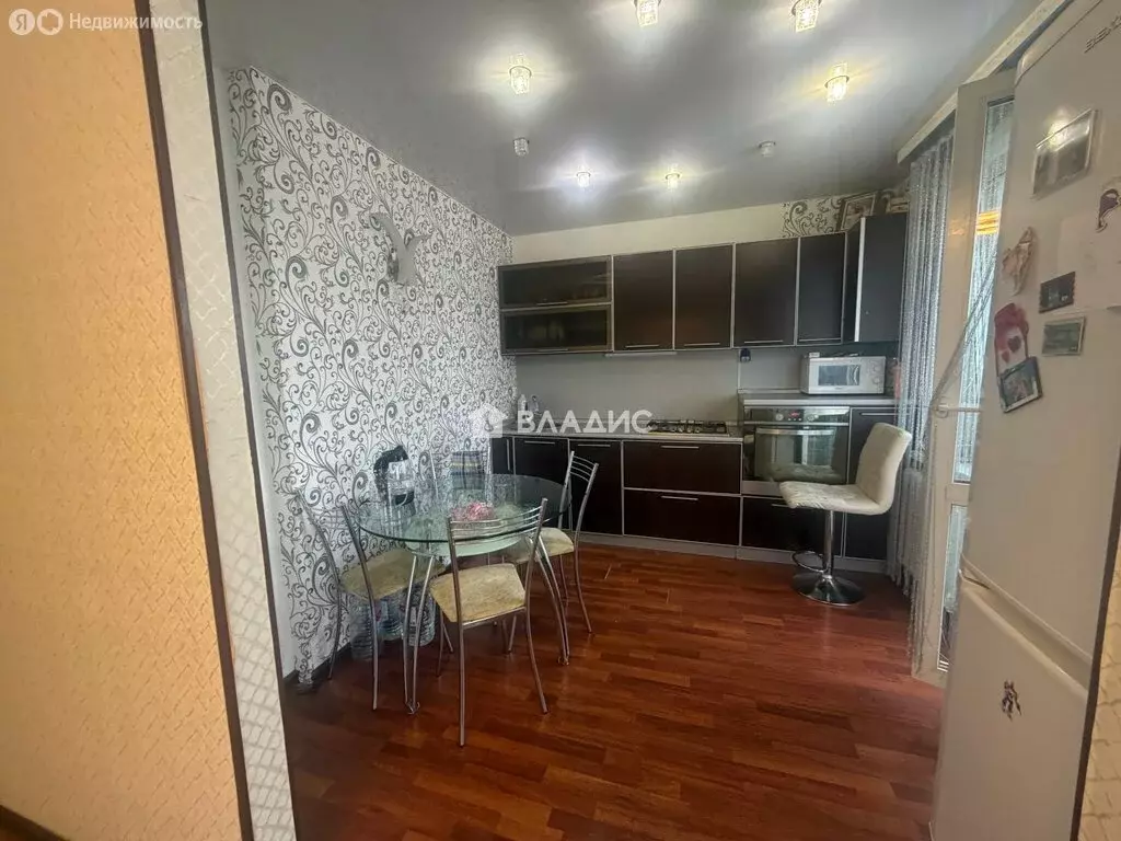 3-комнатная квартира: Лакинск, улица Лермонтова, 43 (71 м) - Фото 1