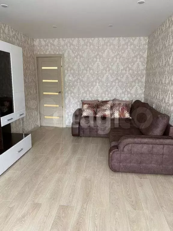 1-к. квартира, 40 м, 2/24 эт. - Фото 1