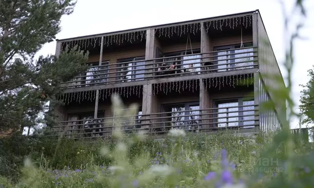 Дом в Свердловская область, Первоуральск муниципальный округ, д. ... - Фото 1