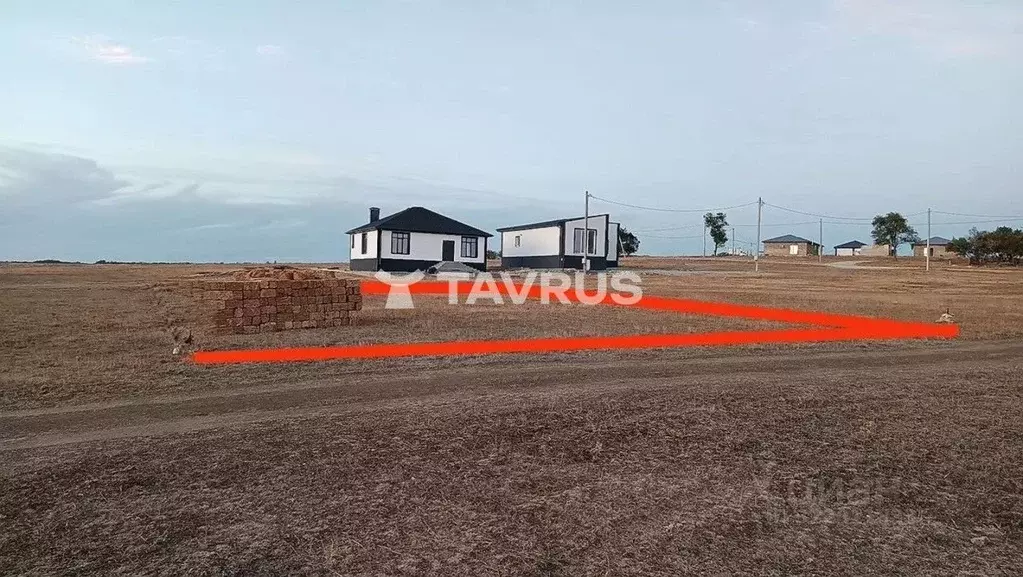 Участок в Крым, Симферопольский район, с. Урожайное, Дружбы кв-л 1 ... - Фото 1