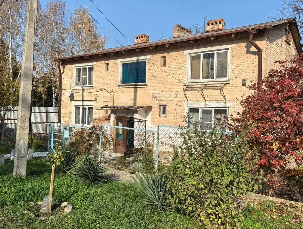 2-к кв. Адыгея, Майкоп Апшеронская ул., 104 (47.2 м) - Фото 1