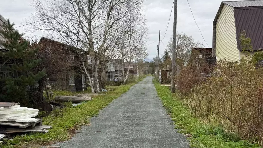 Участок в Сахалинская область, Южно-Сахалинск Медик СНТ, ул. Пирогова, ... - Фото 1