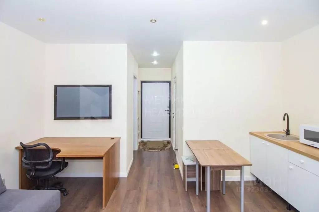 Студия Тюменская область, Тюмень ул. Новоселов, 107к1 (26.0 м) - Фото 1