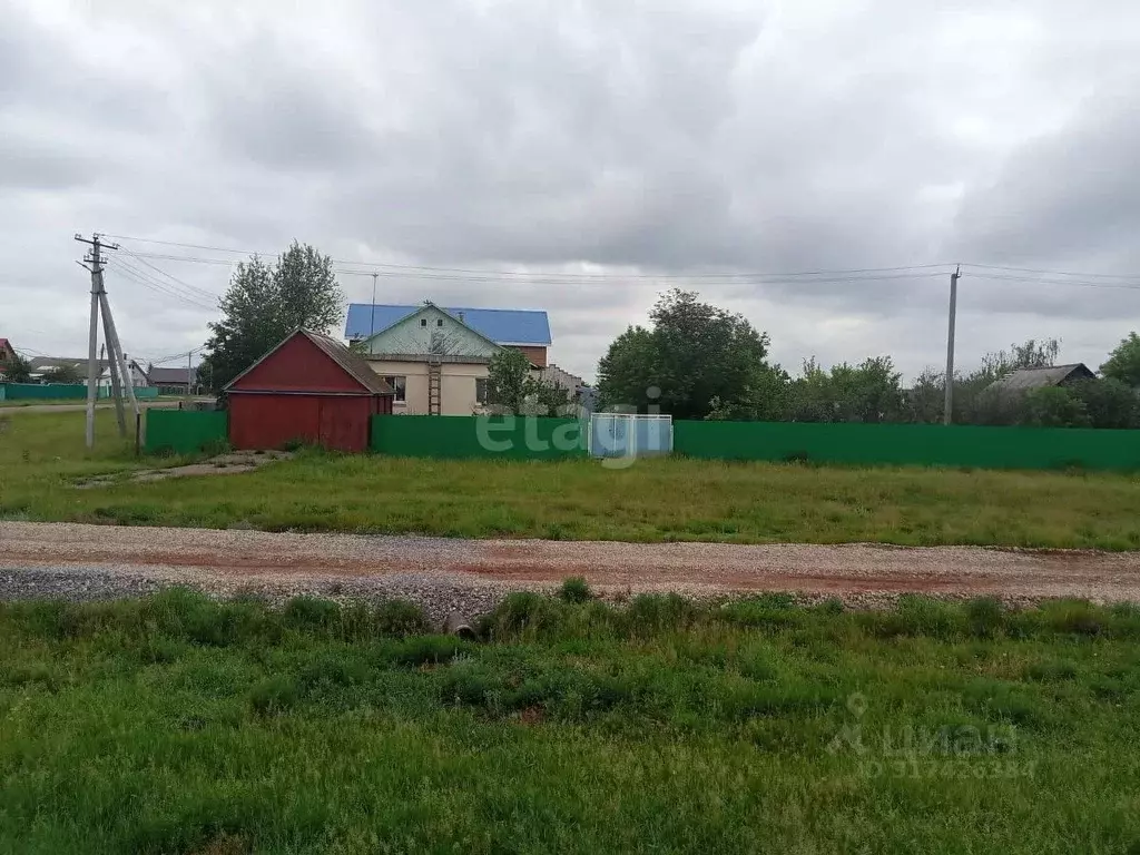 Дом в Башкортостан, Уфимский район, с. Кармасан ул. Мира (72 м) - Фото 1