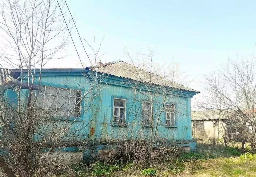 Дом в Белгородская область, Старооскольский городской округ, с. ... - Фото 1