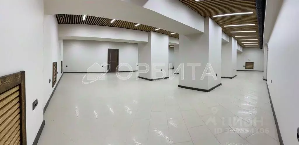 Помещение свободного назначения в Тюменская область, Тюмень ул. ... - Фото 1